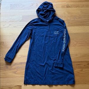 Women’s Vineyard Vines coverup hooded dress